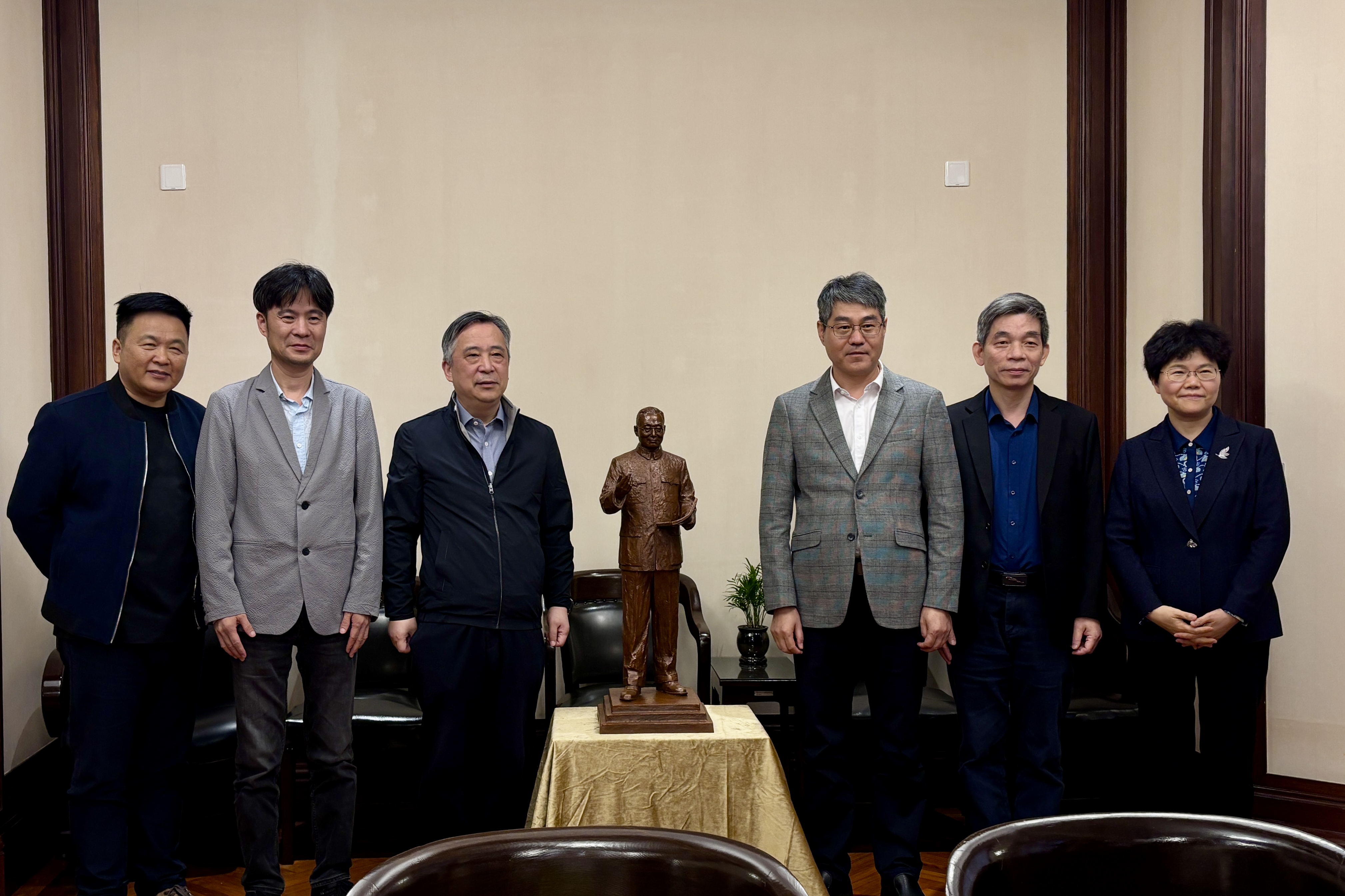 微信图片_2026-04-27_100758_775.jpg