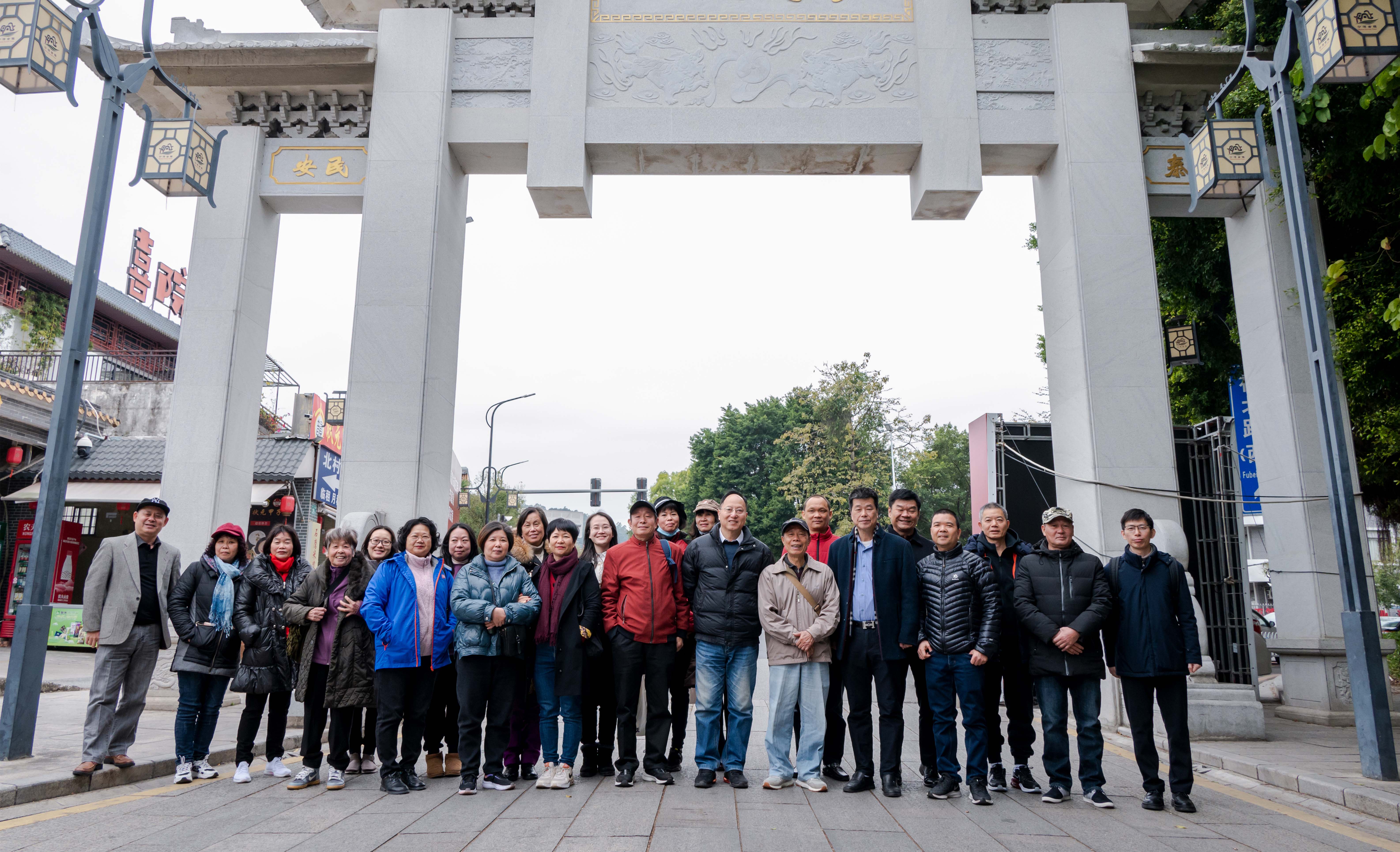 广东省基督教两会组织退休同工赴广州番禺开展迎春郊游活动